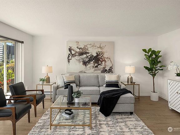 4th image of 1740 Melrose Ave Unit 303