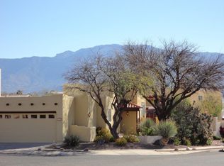11800 N Desert Slopes Way, Tucson, AZ 85737