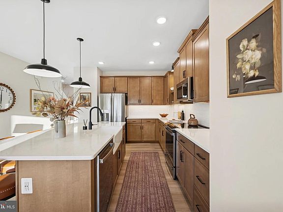 3rd image of LOT 401 213 Valor Ln