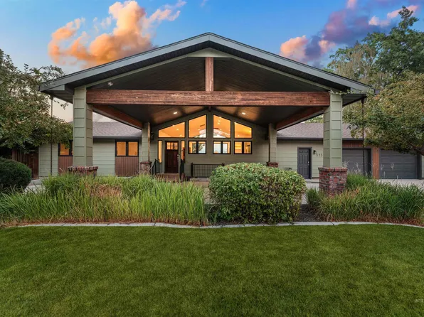 3736 N Mountain View Dr, Boise, ID 83704