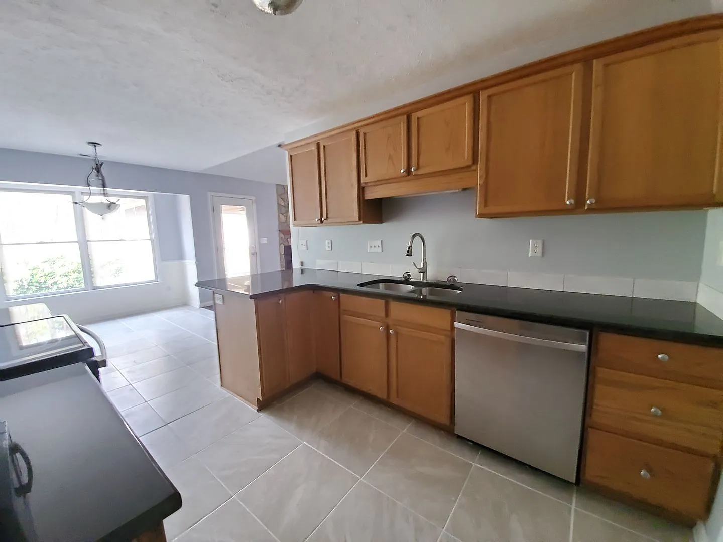 837 Stone Cross Dr ~ Stone Cross — Photo 3