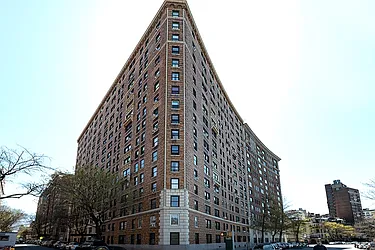 Rented by Rita S Citrin, LREB