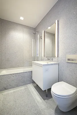 Rented by PocketBroker Inc | media 21