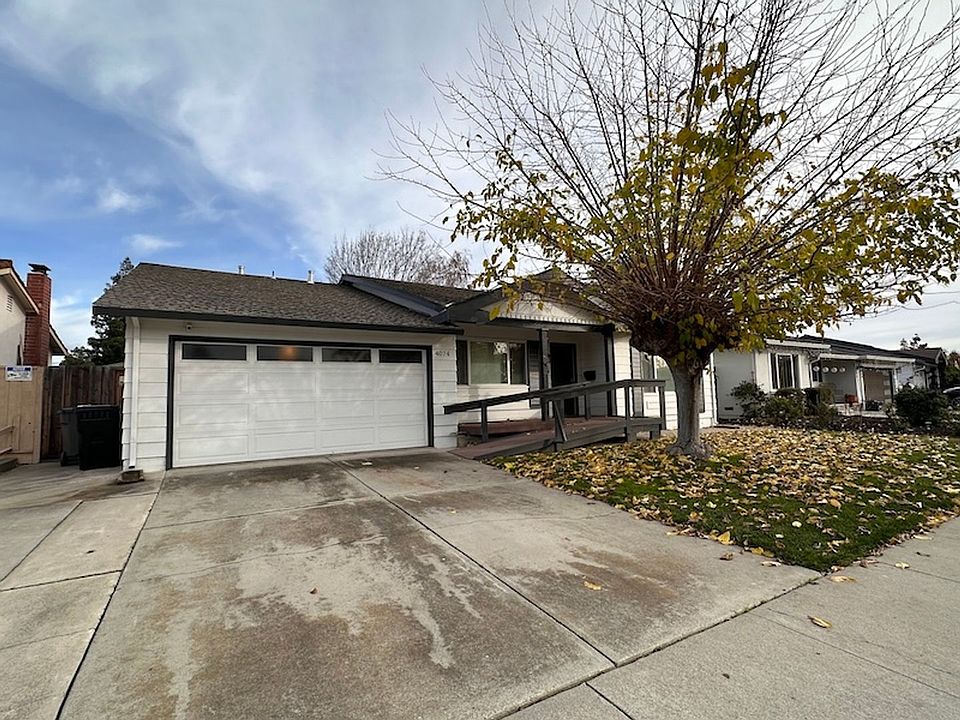 1st image of 4074 Victoria Park Dr
