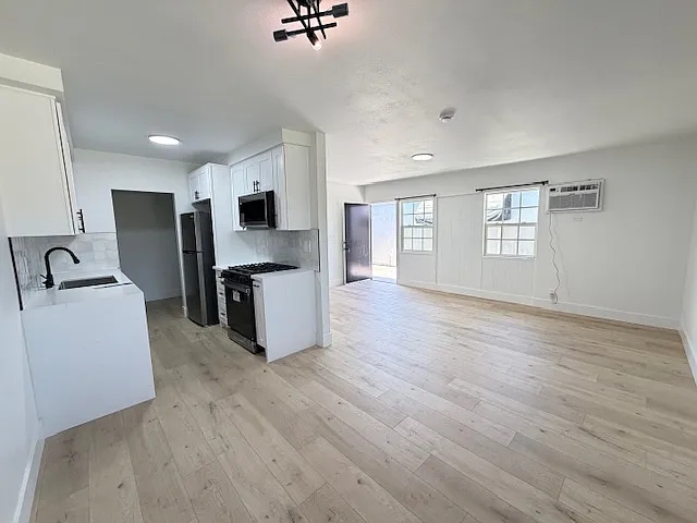 7566 Fillmore Dr #D — Photo 6