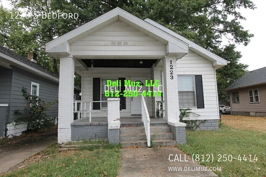 1223 S Bedford Ave photo 1