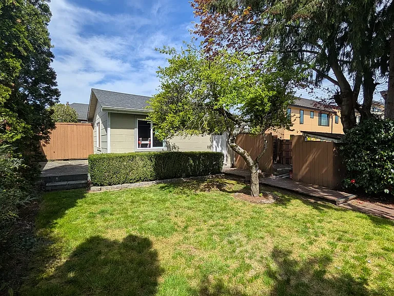 Backyard, perfect for kids, pets, and entertaining