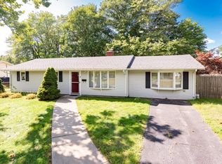 7 Marion St, Holbrook, MA 02343