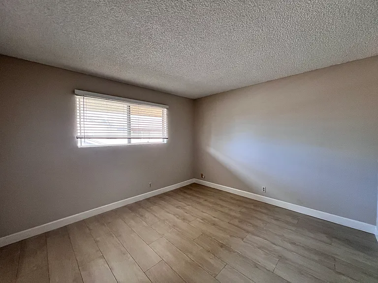 11310 La Mirada Blvd #2 — Photo 7
