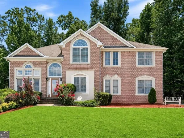 5135 Highland Lake Dr, Atlanta, GA 30349