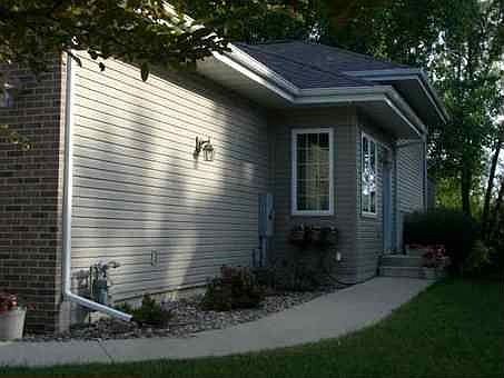 1st image of 709 Stanwood Dr