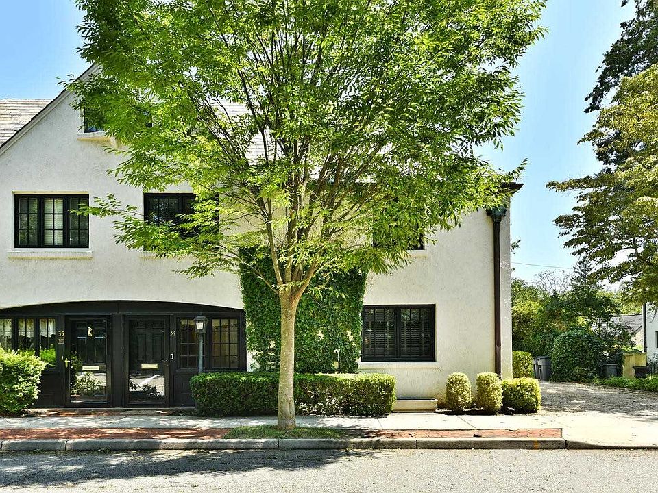 1st image of 34 Franklin Ct