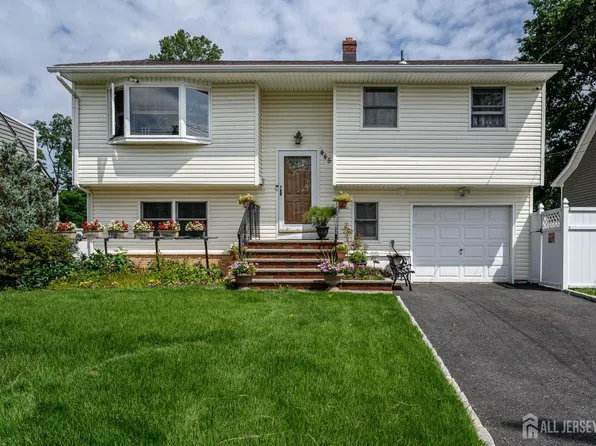 445 Prospect Ave, Avenel, NJ 07001