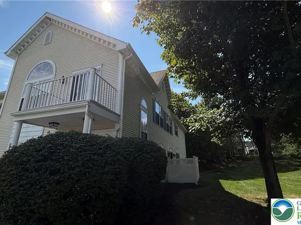 1878 Mansfield St, Hellertown, PA 18055