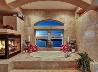 576 Crystal Dr, Madeira Beach, FL 33708