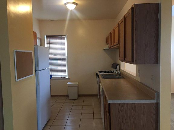 2nd image of 2305 E 70th Pl APT 316E