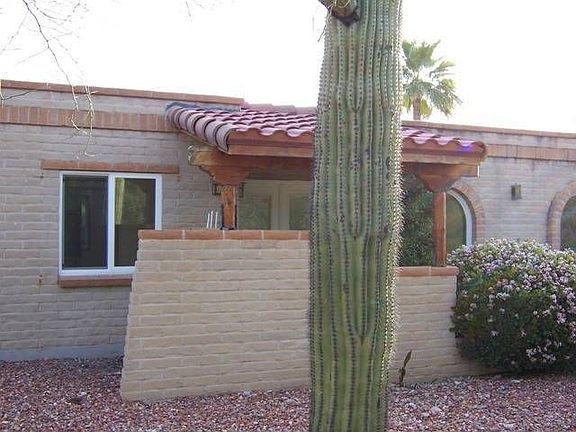 3rd image of 4735 N Paseo Tubutama
