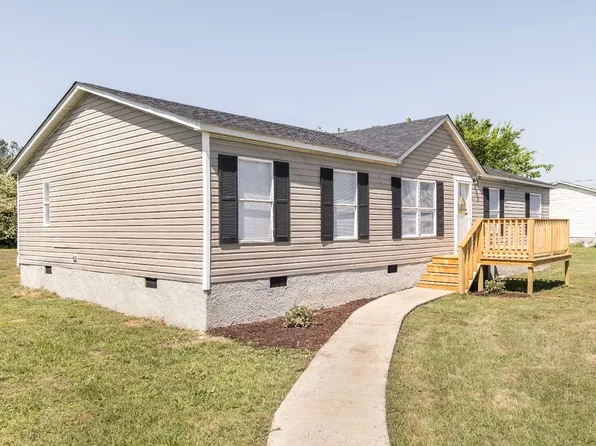 208 Williamsburg Trl, Byron, GA 31008