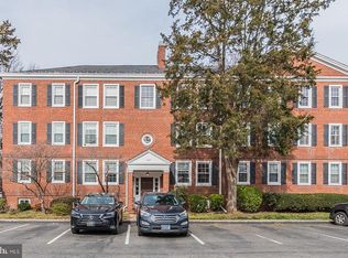 3057 S Buchanan St APT C2, Arlington, VA 22206