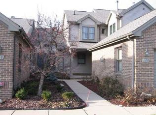 520 Galen Cir, Ann Arbor, MI 48103