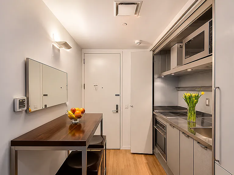 18 W 48th St #4C — Photo 7