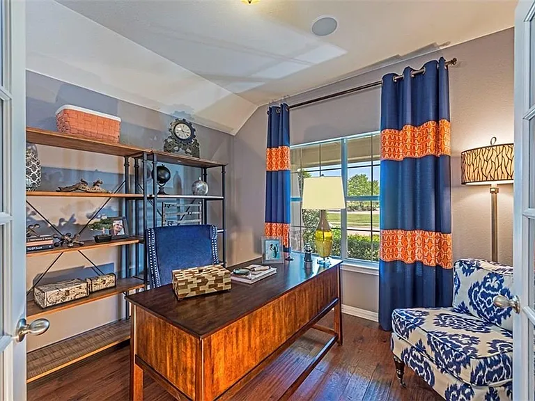 508 Fossil Creek Dr — Photo 5