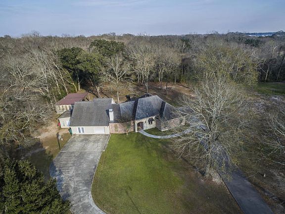 3rd image of 1064 Louis Records Rd