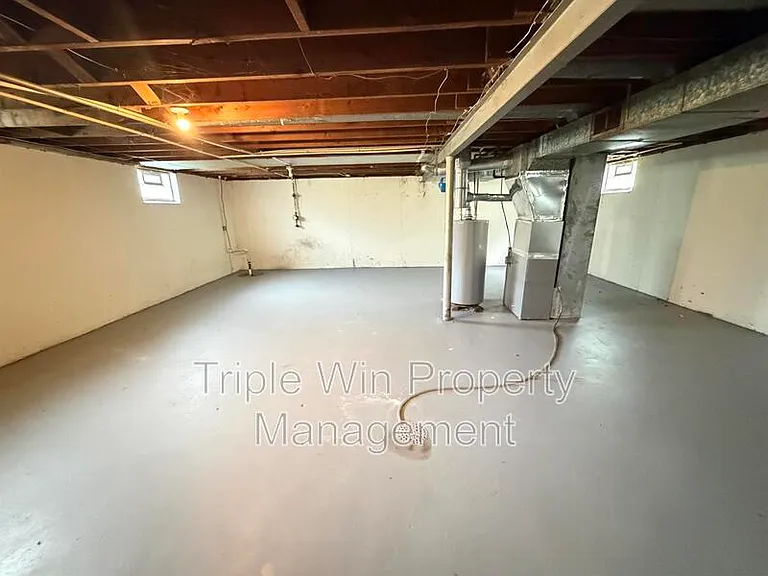 9739 Balboa Dr — Photo 22