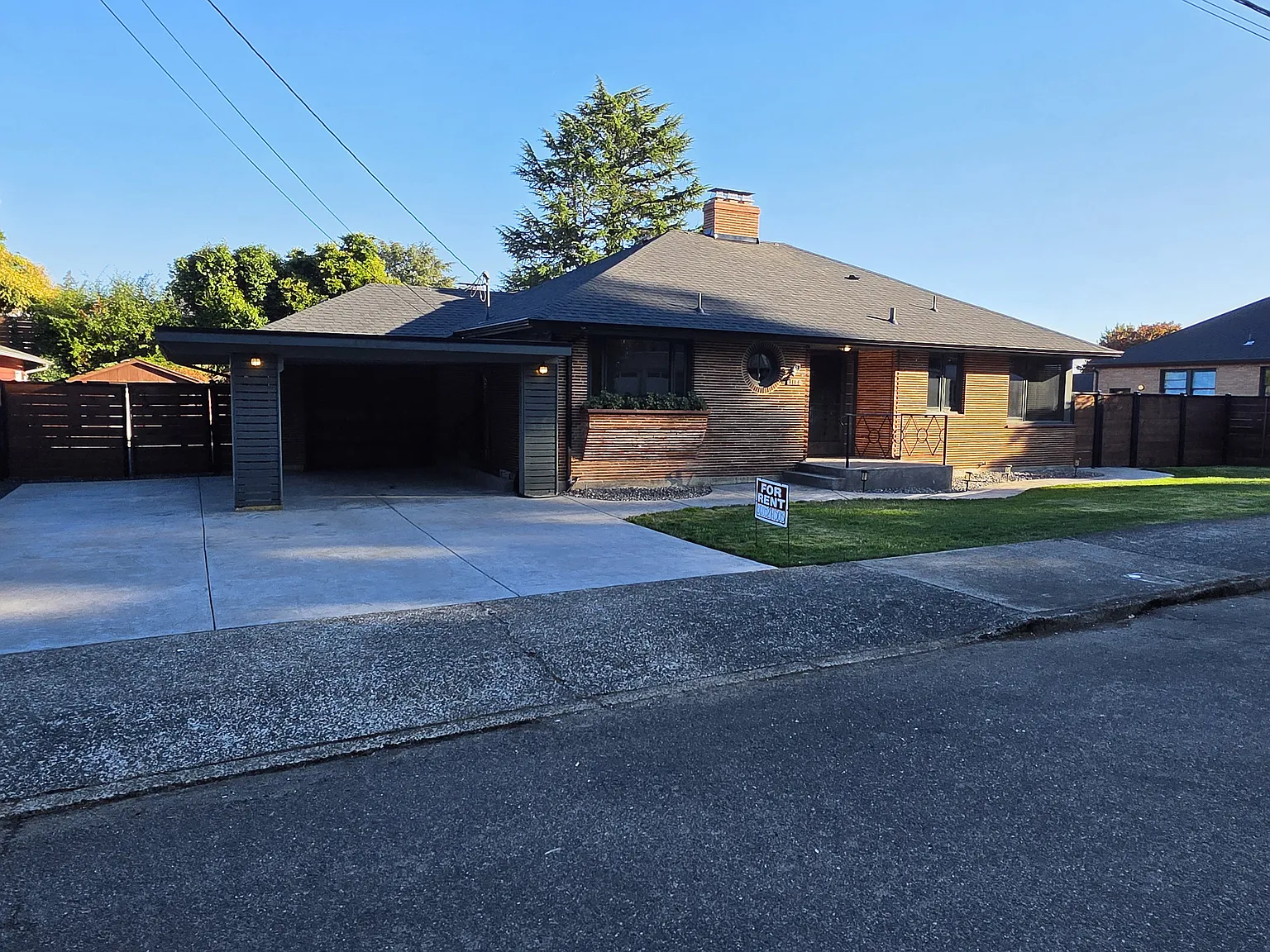 3 bed, 2450 sqft, $3,495 — Photo 1