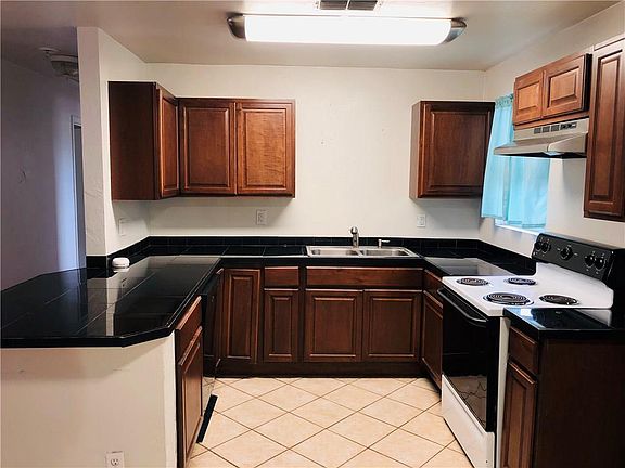 5th image of 2757 Avenue I
