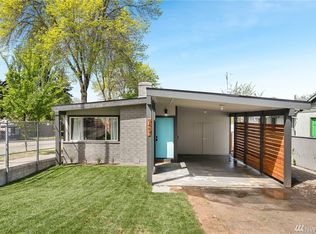 9457 25th Ave SW, Seattle, WA 98106