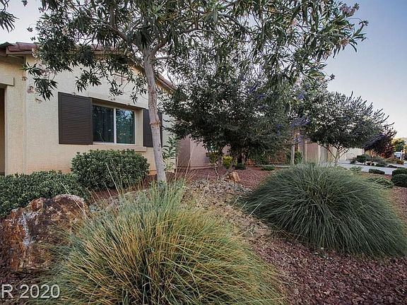 2nd image of 4317 La Romita St