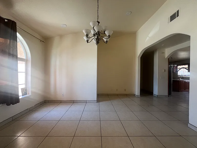 8744 Mono Rd — Photo 2