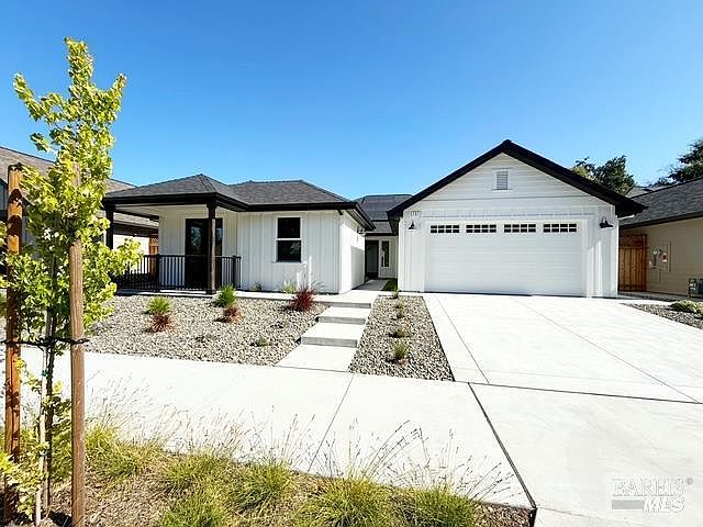 1st image of 137 MAYWOOD Lane