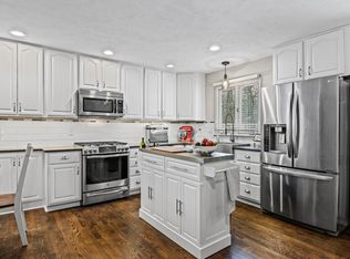 534 Oak Ridge Dr W, Traverse City, MI 49685