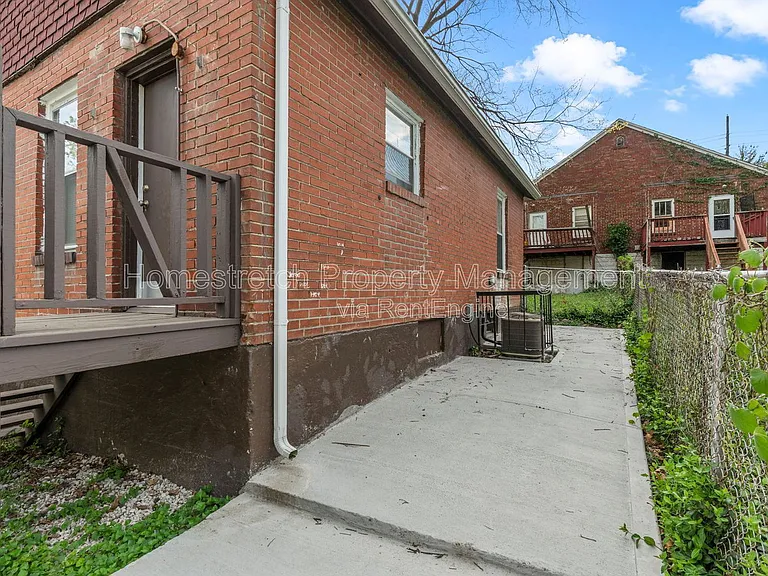 7135 Woodrow Ave — Photo 6