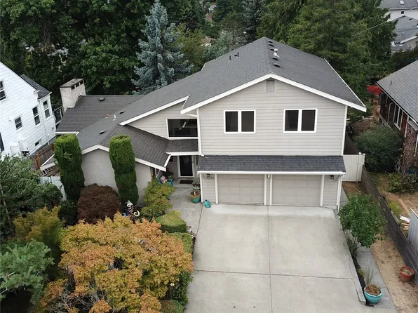 3233 45th Avenue SW, Seattle, WA 98116