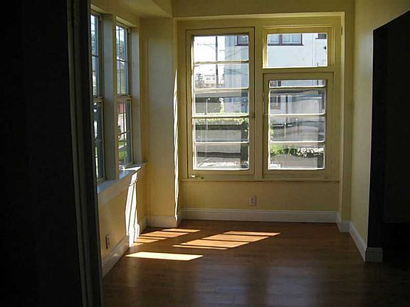 2nd image of 4118 Elba St