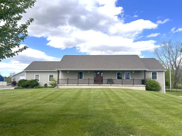 775 E Beard Rd, Perry, MI 48872