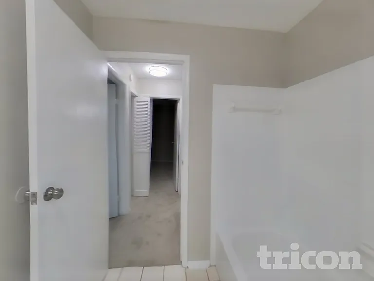 4739 Harpers Ferry Ln — Photo 14
