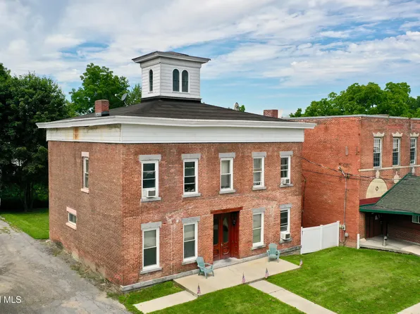 23 S William Street, Johnstown, NY 12095