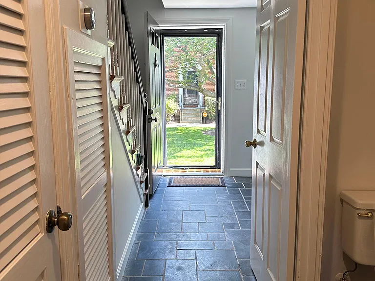 6673 Fairfax Rd #89 — Photo 10
