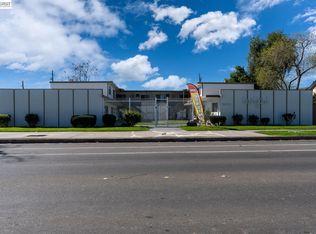 132 W 18th St, Merced, CA