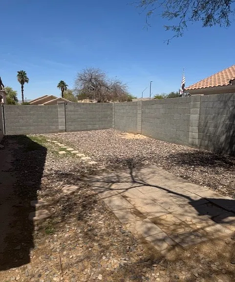573 S 167th Dr — Photo 16