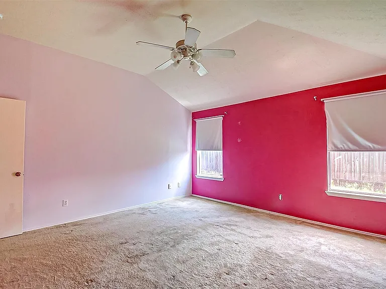 21206 Wortham Oaks Dr — Photo 18