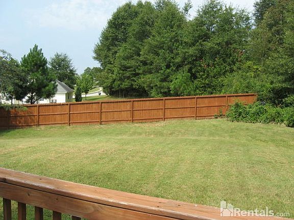 3rd image of 6886 Fields Dr