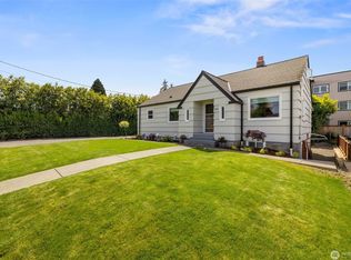 232 S 70th St #B, Tacoma, WA 98408