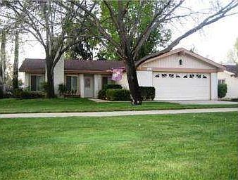 1st image of 1027 E Palm Ave