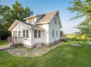 50 Eastern Ave, Parkers Prairie, MN 56361