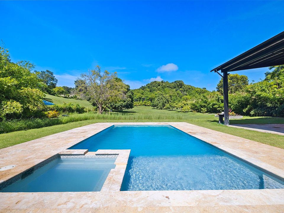 1st image of 411 Valle Escondido